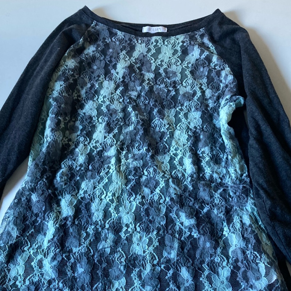 Vintage Delia’s long sleeve lace top